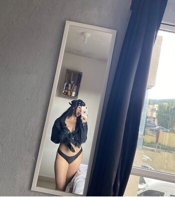 Full leaked Girlhorseman private onlyfans photo