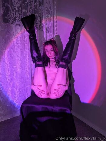 Full leaked Girls in combat and platform boots page private onlyfans photo
