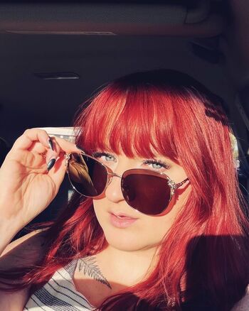 Full leaked Girls play page private onlyfans photo