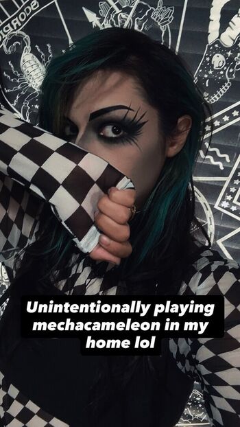 Full leaked Girls play page private onlyfans photo