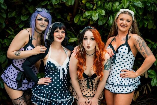 Full leaked Girls play private onlyfans photo