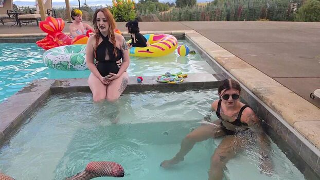 Full leaked Girls play page private onlyfans photo