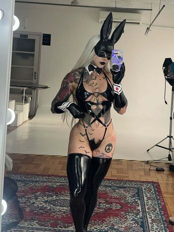 Full leaked Giu hellsing  page private onlyfans photo