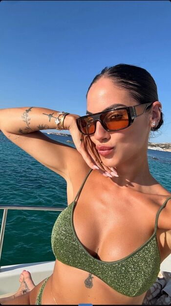 Full leaked Giulia de lellis private onlyfans photo