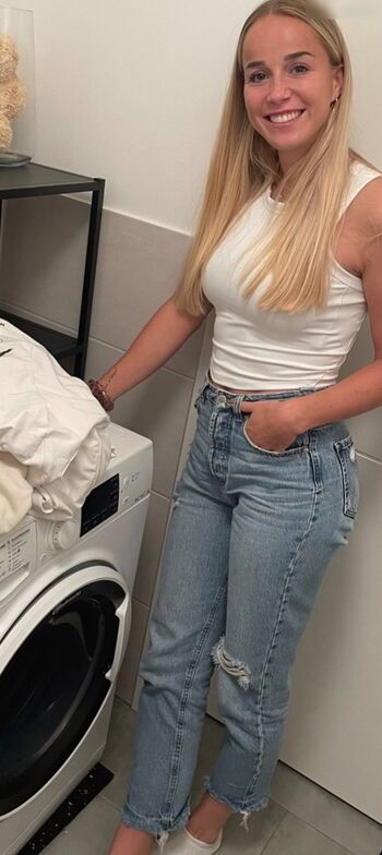 Full leaked Giulia gwinn private onlyfans photo