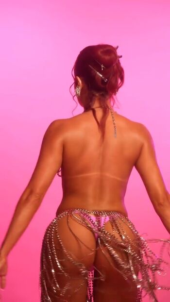 Full leaked Iamlucyy / private onlyfans photo