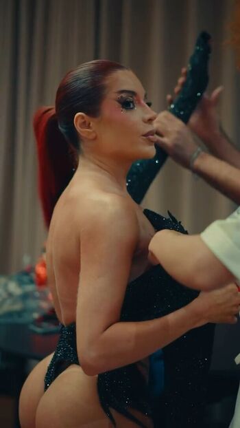 Full leaked Mini stalli/ private onlyfans photo