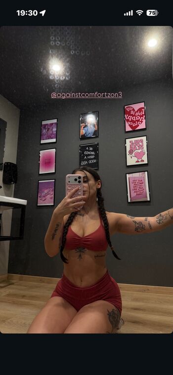Full leaked Gkougkouu private onlyfans photo