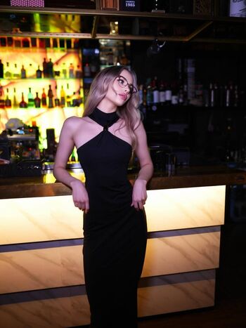 Full leaked Gloriamatvien  page private onlyfans photo