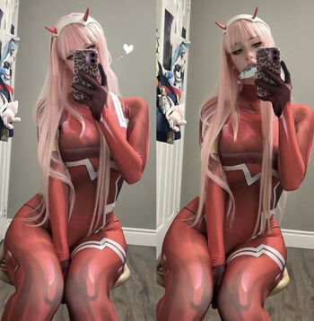 Full leaked Glxoop private onlyfans photo