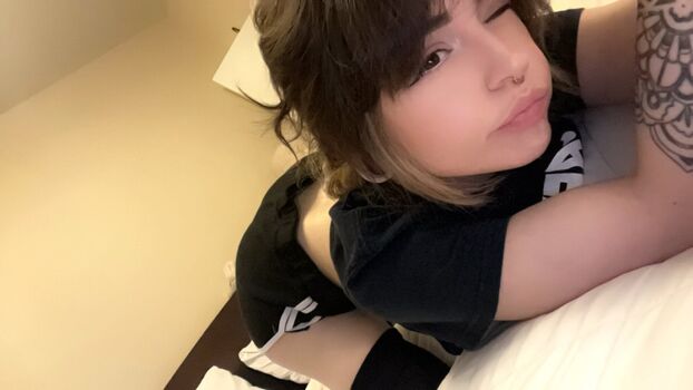 Full leaked Gnarlywolf private onlyfans photo