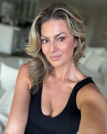 Full leaked Golf girls golf related private onlyfans photo