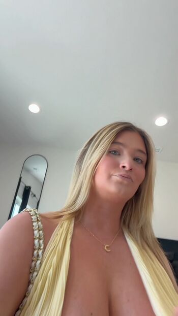 Full leaked Gostosas com peitos caidos page private onlyfans photo