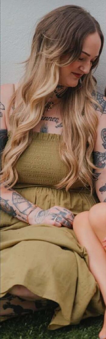 Full leaked Goth queen private onlyfans photo