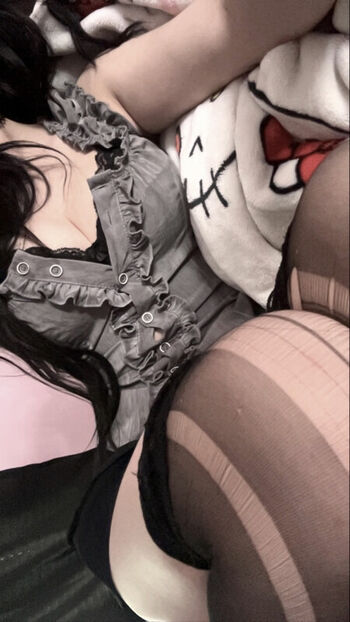 Full leaked Gothbihhhh private onlyfans photo
