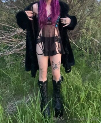 Full leaked Gothic jade private onlyfans photo
