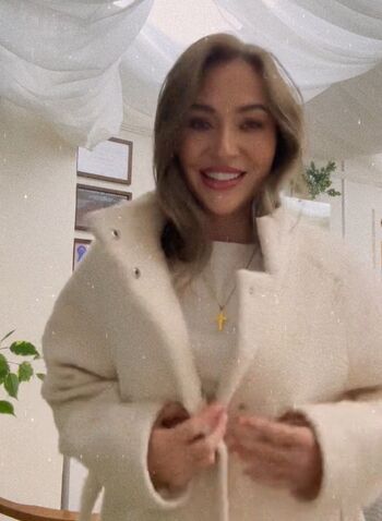 Gracie Lewis