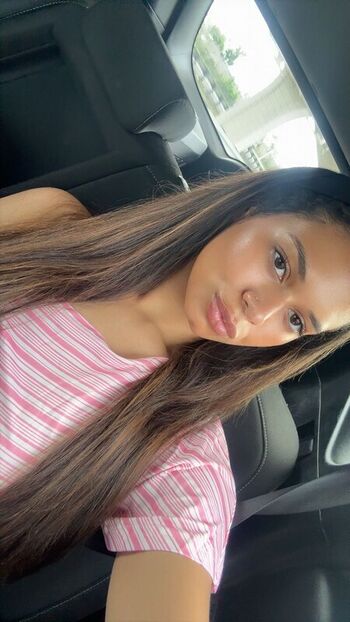 Full leaked Gracie walker private onlyfans photo