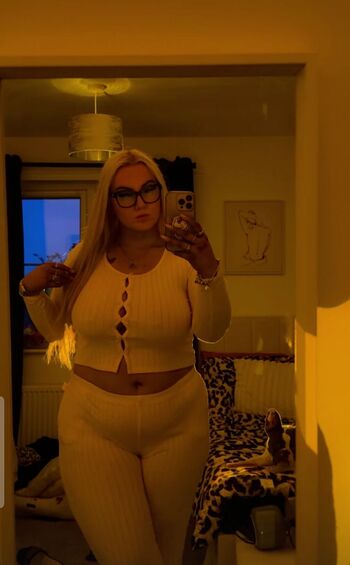 Full leaked Graciembxox private onlyfans photo