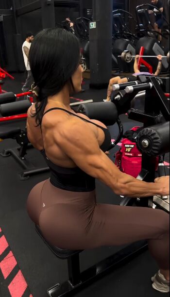 Gracyanne Barbosa