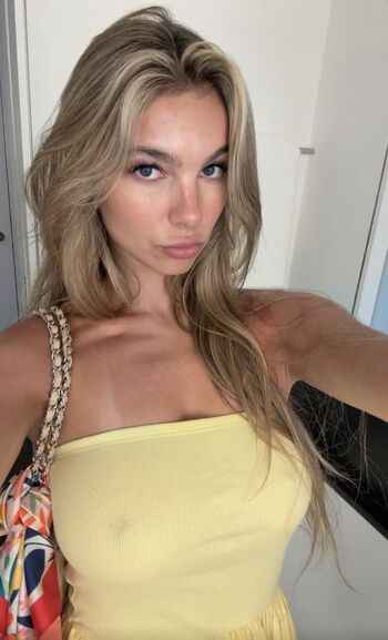 Full leaked Grc br page private onlyfans photo