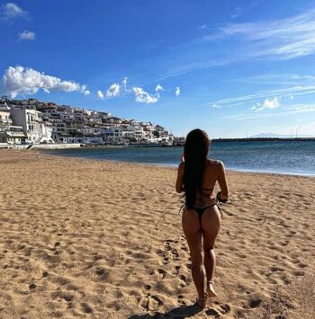 Greek Girls