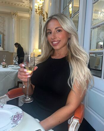 Full leaked Gym barbie private onlyfans photo