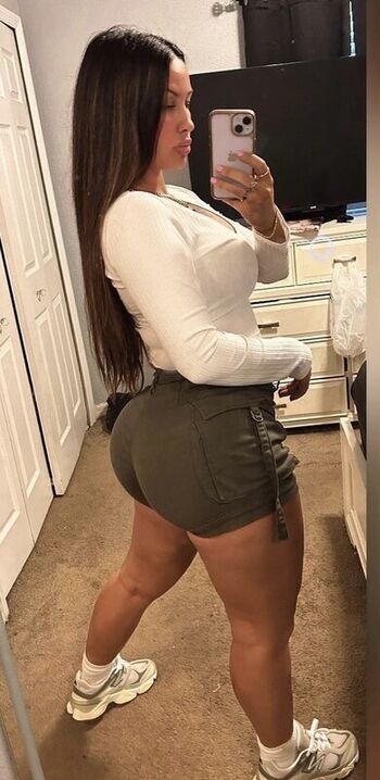 Full leaked Gym booty bubble butts private onlyfans photo