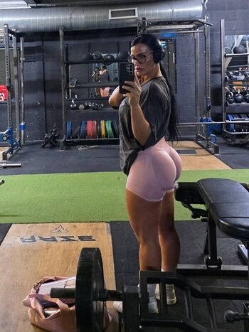 Full leaked Gym booty bubble butts  page private onlyfans photo
