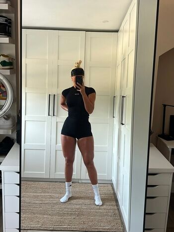 Full leaked Gym booty bubble butts  page private onlyfans photo