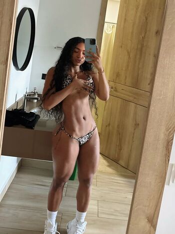 Full leaked Gym booty bubble butts page private onlyfans photo