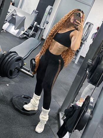 Full leaked Gym booty bubble butts page private onlyfans photo