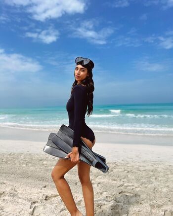 Full leaked Habiba el kobrossy private onlyfans photo