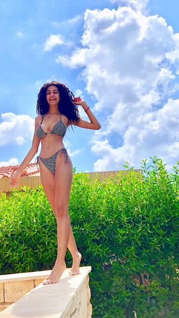 Full leaked Habiba el kobrossy private onlyfans photo