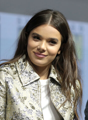 Full leaked Hailee steinfeld private onlyfans photo