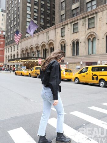 Hailee Steinfeld