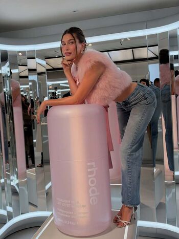 Full leaked Hailey baldwin bieber page private onlyfans photo