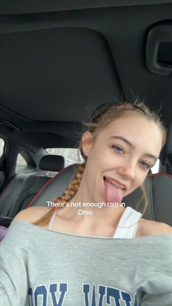Full leaked Hailey dewiel private onlyfans photo
