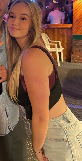 Full leaked Hailey frizzell page private onlyfans photo