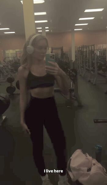 Full leaked Hailey malles private onlyfans photo