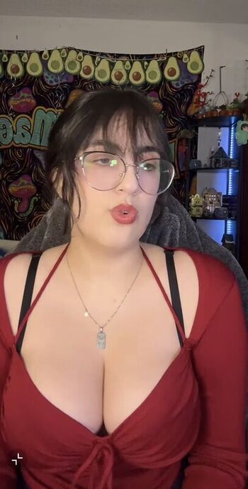 Full leaked Haileyavocad private onlyfans photo