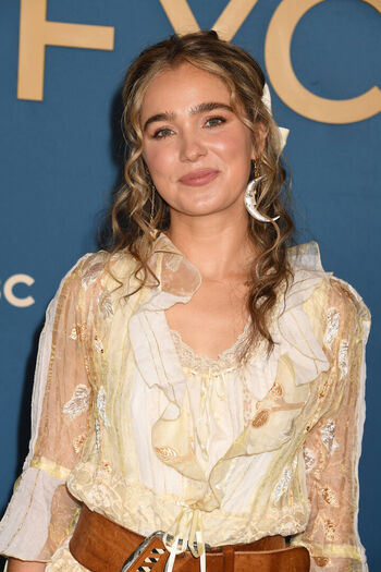 Haley Lu Richardson