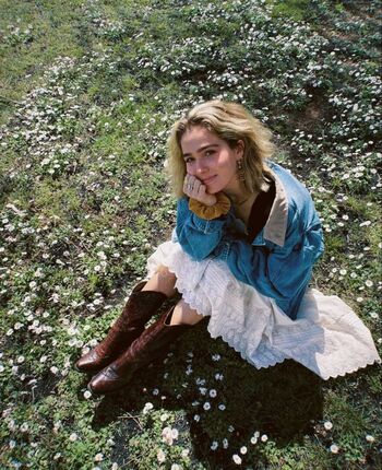 Haley Lu Richardson