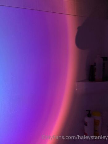 Full leaked Haleystanleyy private onlyfans photo