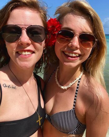 Full leaked Halieeandkendra private onlyfans photo