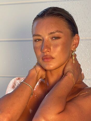 Full leaked Halle cooley page private onlyfans photo