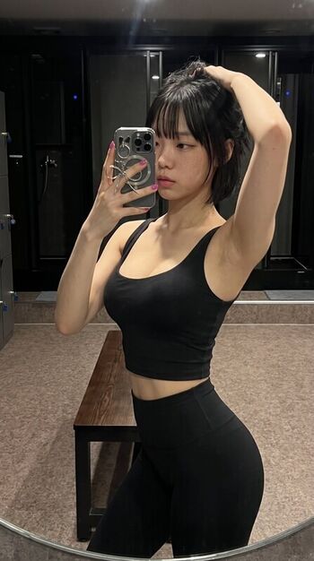 Hana Saito
