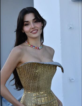 Full leaked Hande ercel private onlyfans photo