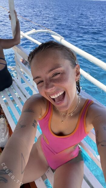 Full leaked Hannaahcarolina private onlyfans photo