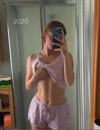 Full leaked Hannaahhn page private onlyfans photo